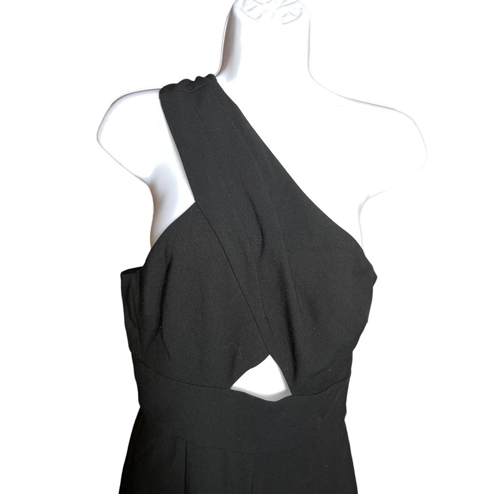 Black Halo Honey Cutout Jumpsuit in Black size 2 - Picture 11 of 12
